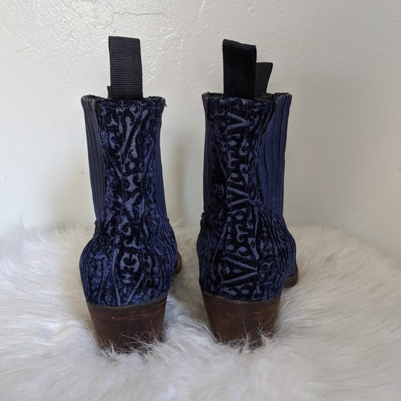 NWOT Jeffrey Campbell Frontier Navy Western Boots - Picture 4 of 7